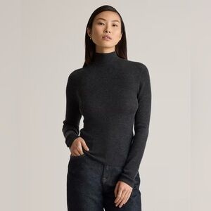 Quince Black Cashmere Turtleneck Sweater